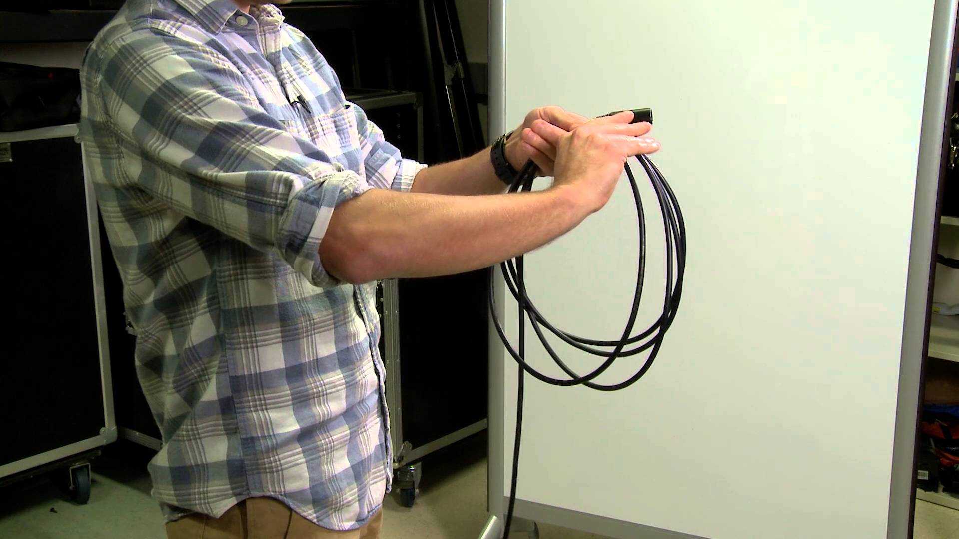 How to Coil Cables The Over Under Technique Learning On Demand