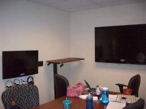 One of the observation rooms in which professors can watch their students during practical exams.