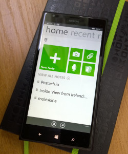 Photo of a smartphone with Evernote